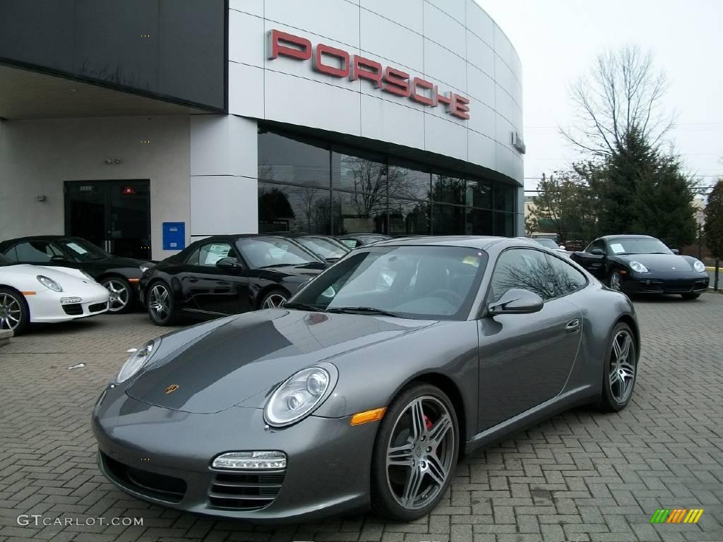 Meteor Grey Metallic Porsche 911