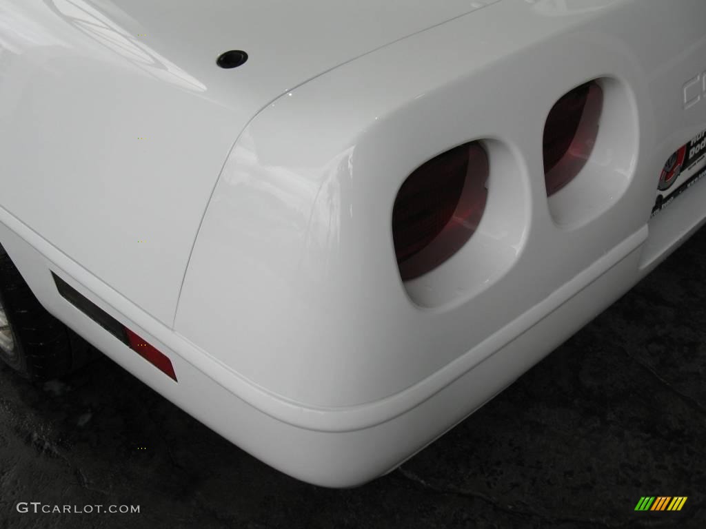 1994 Corvette Coupe - Arctic White / Black photo #8