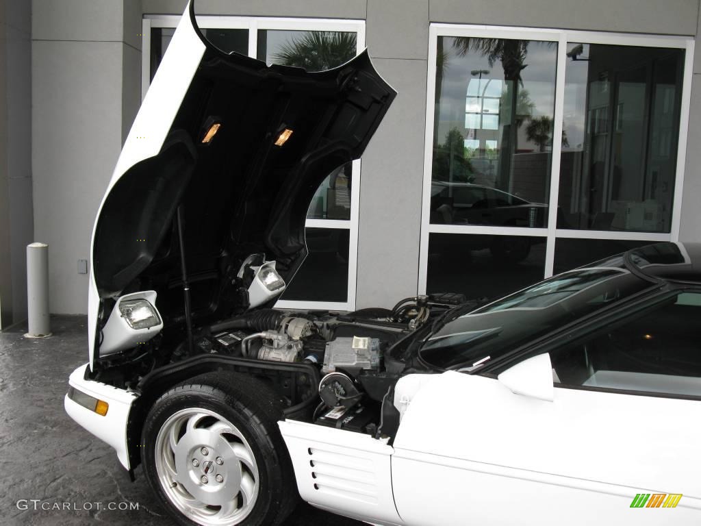 1994 Corvette Coupe - Arctic White / Black photo #16