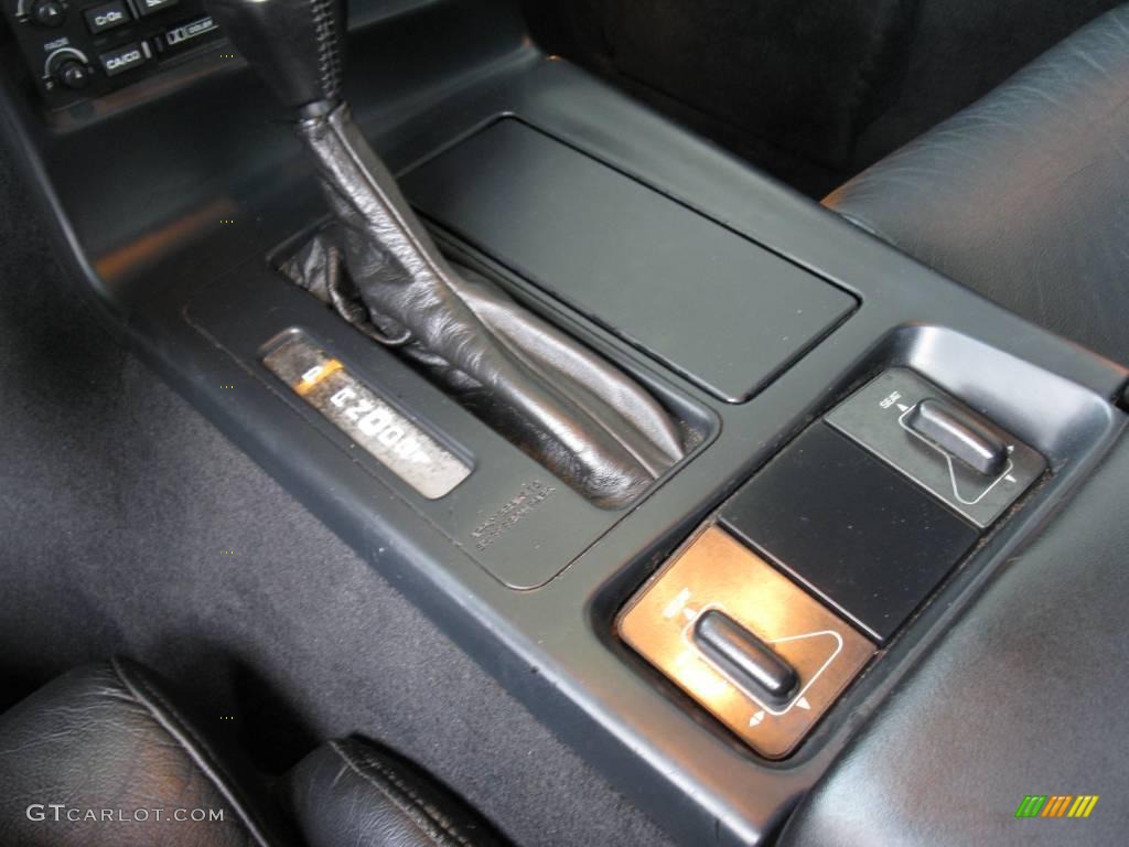 1994 Corvette Coupe - Arctic White / Black photo #24