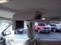2007 Brilliant Black Crystal Pearl Chrysler Town & Country Touring  photo #22