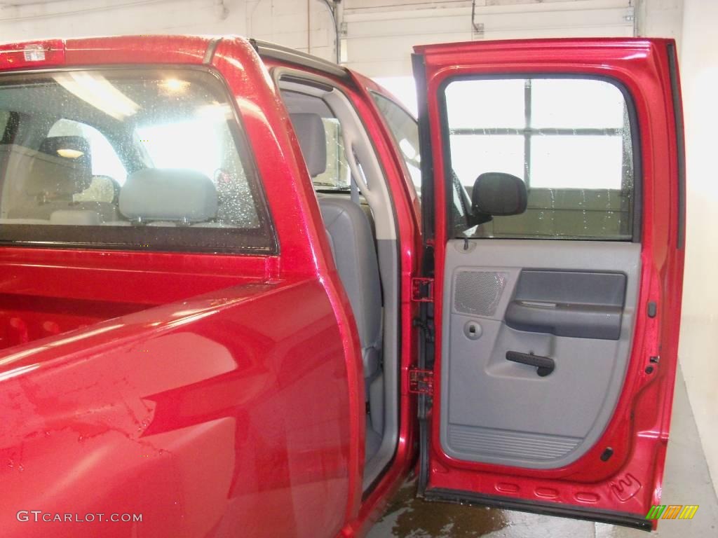 2007 Ram 1500 SLT Quad Cab 4x4 - Inferno Red Crystal Pearl / Medium Slate Gray photo #17
