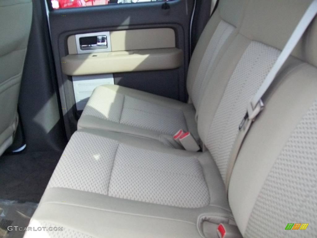 2010 F150 XLT SuperCrew - Oxford White / Tan photo #4