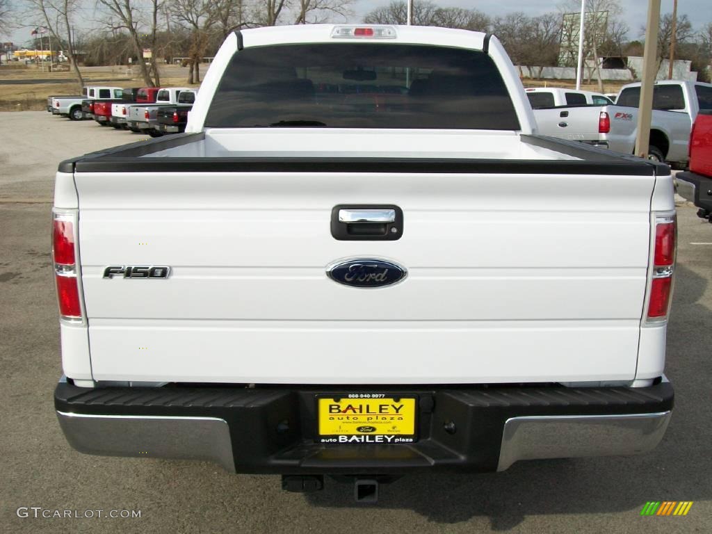 2010 F150 XLT SuperCrew - Oxford White / Tan photo #5