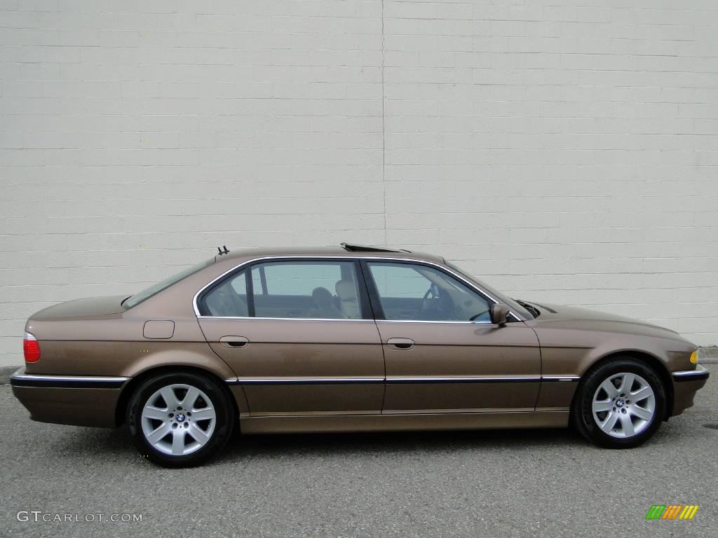 2001 7 Series 740iL Sedan - Impala Brown Metallic / Sand Beige photo #3