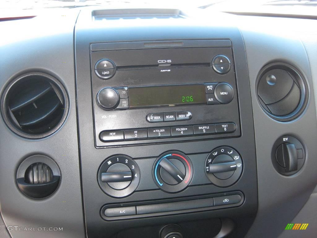 2006 F150 XLT SuperCab 4x4 - Bright Red / Medium/Dark Flint photo #13