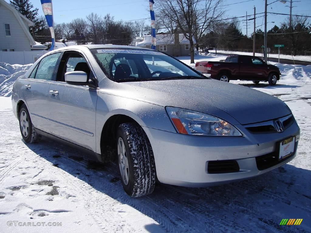 2006 Accord LX Sedan - Alabaster Silver Metallic / Black photo #7