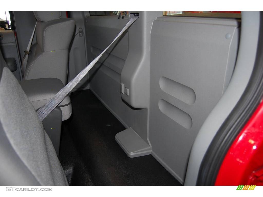 2007 F150 XL Regular Cab - Bright Red / Medium Flint photo #15