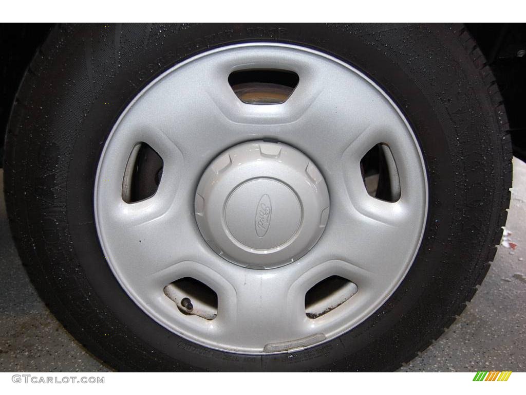 2007 F150 XL Regular Cab - Bright Red / Medium Flint photo #25