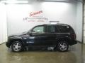 Black - TrailBlazer LS 4x4 Photo No. 2