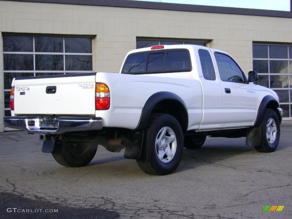 2004 Tacoma PreRunner Xtracab - Super White / Charcoal photo #7