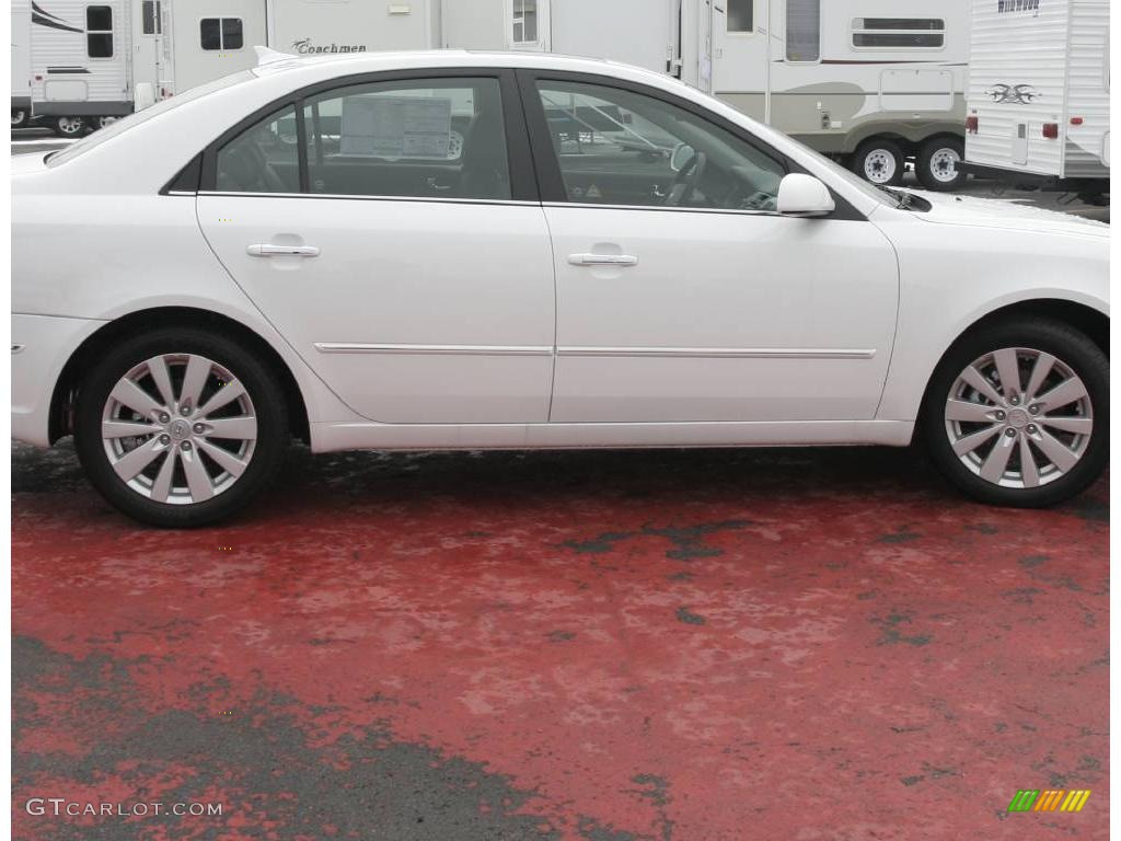 2010 Sonata Limited V6 - Pearl White / Gray photo #6