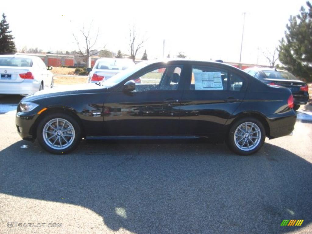 2010 3 Series 328i xDrive Sedan - Jet Black / Black Dakota Leather photo #2