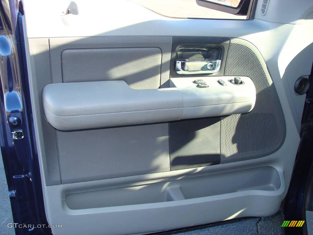 2004 F150 XLT Regular Cab 4x4 - True Blue Metallic / Dark Flint photo #12