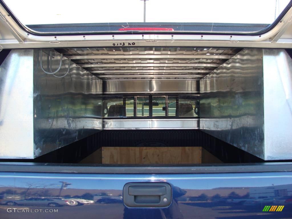 2004 F150 XLT Regular Cab 4x4 - True Blue Metallic / Dark Flint photo #16