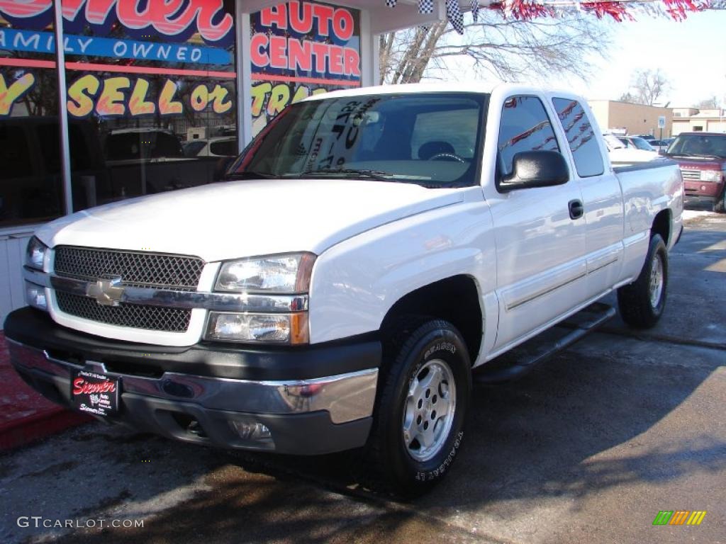 2004 Silverado 1500 LS Extended Cab 4x4 - Summit White / Dark Charcoal photo #54