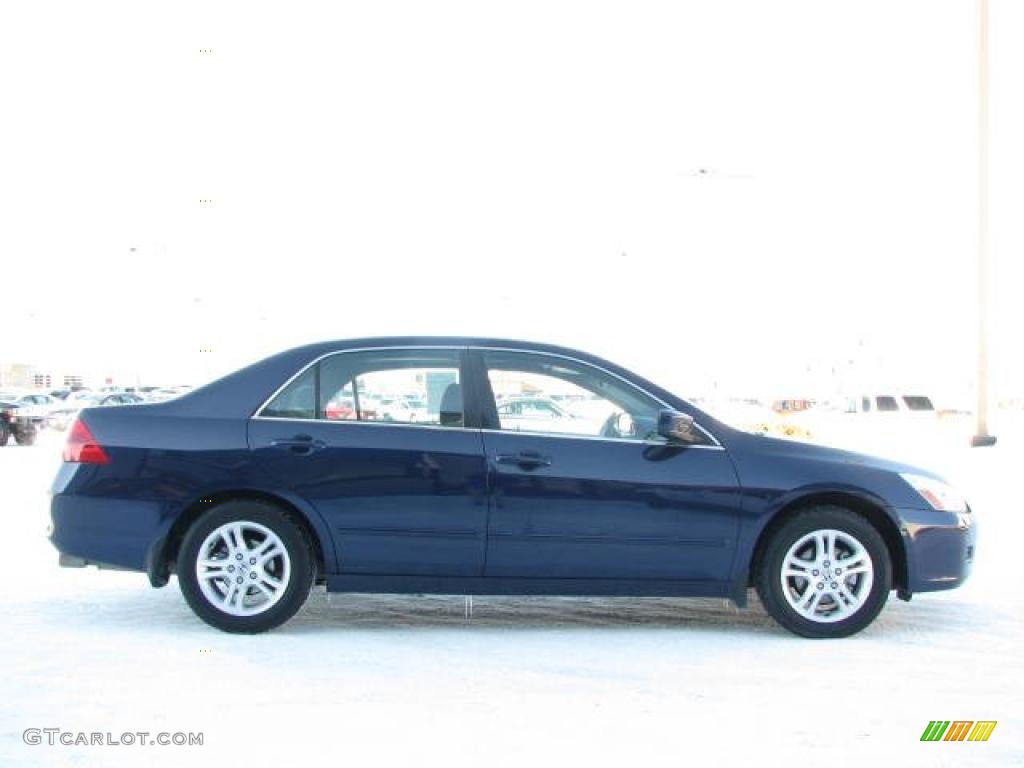 2006 Accord EX Sedan - Royal Blue Pearl / Gray photo #4