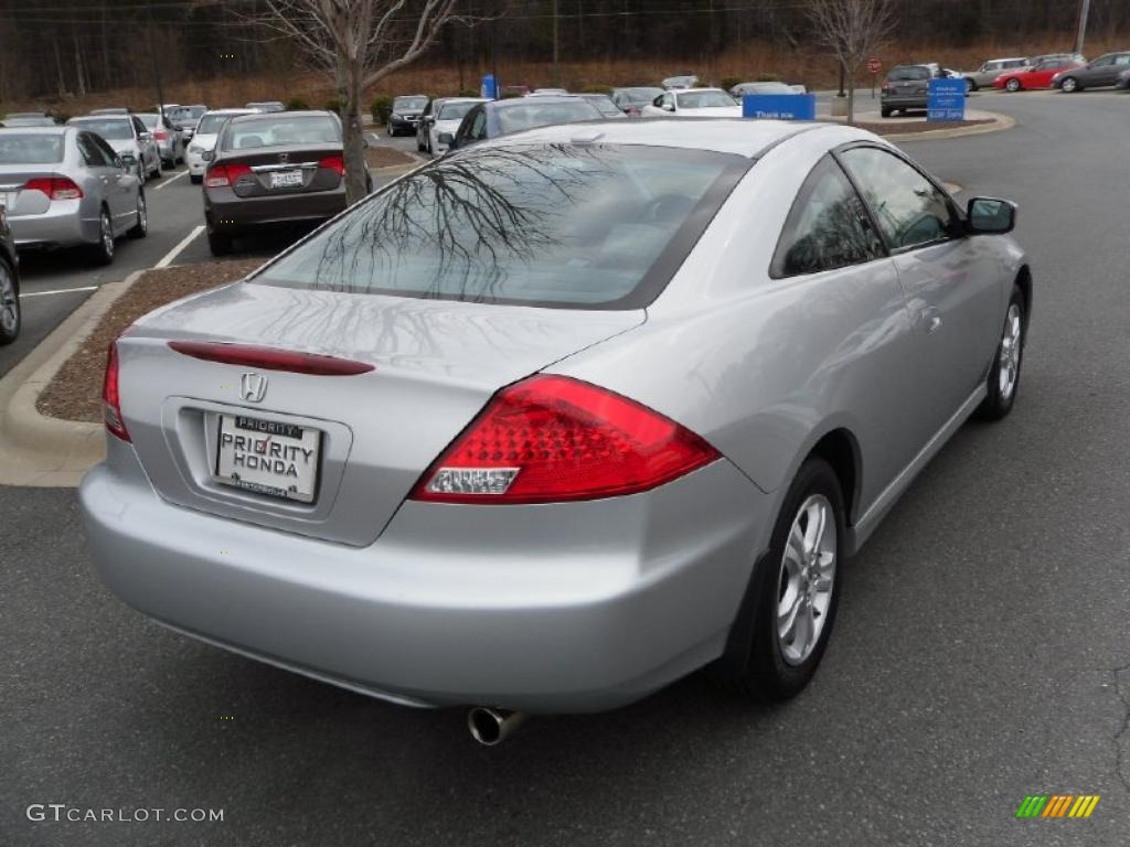 2006 Accord EX-L Coupe - Alabaster Silver Metallic / Gray photo #4
