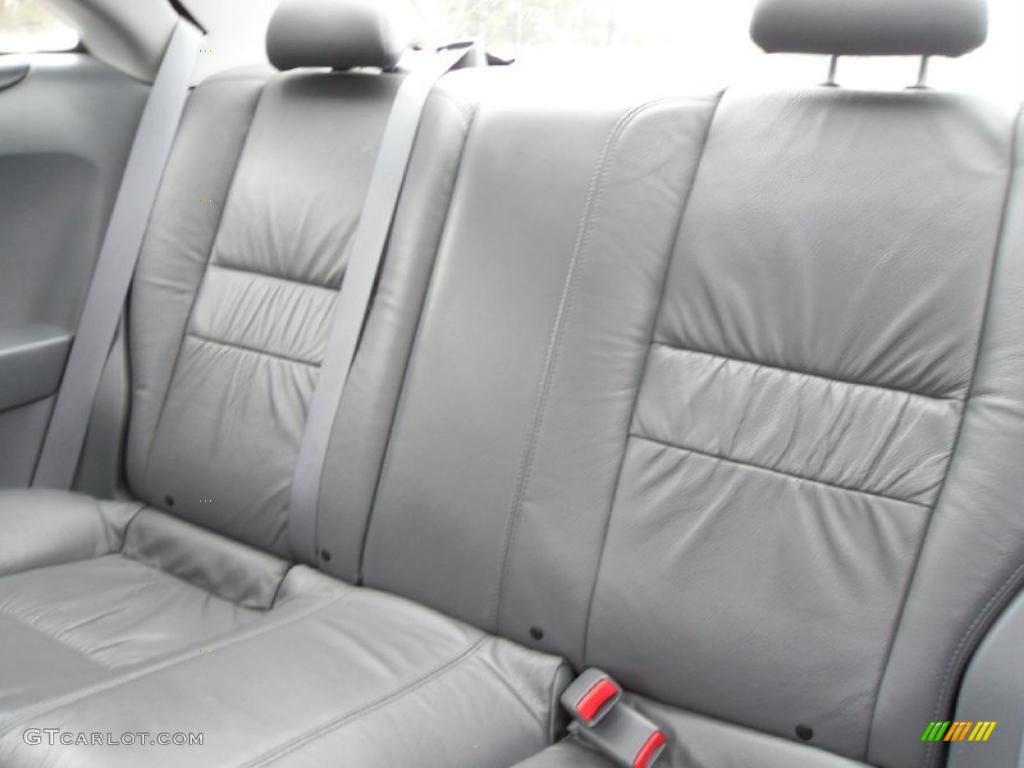 2006 Accord EX-L Coupe - Alabaster Silver Metallic / Gray photo #11