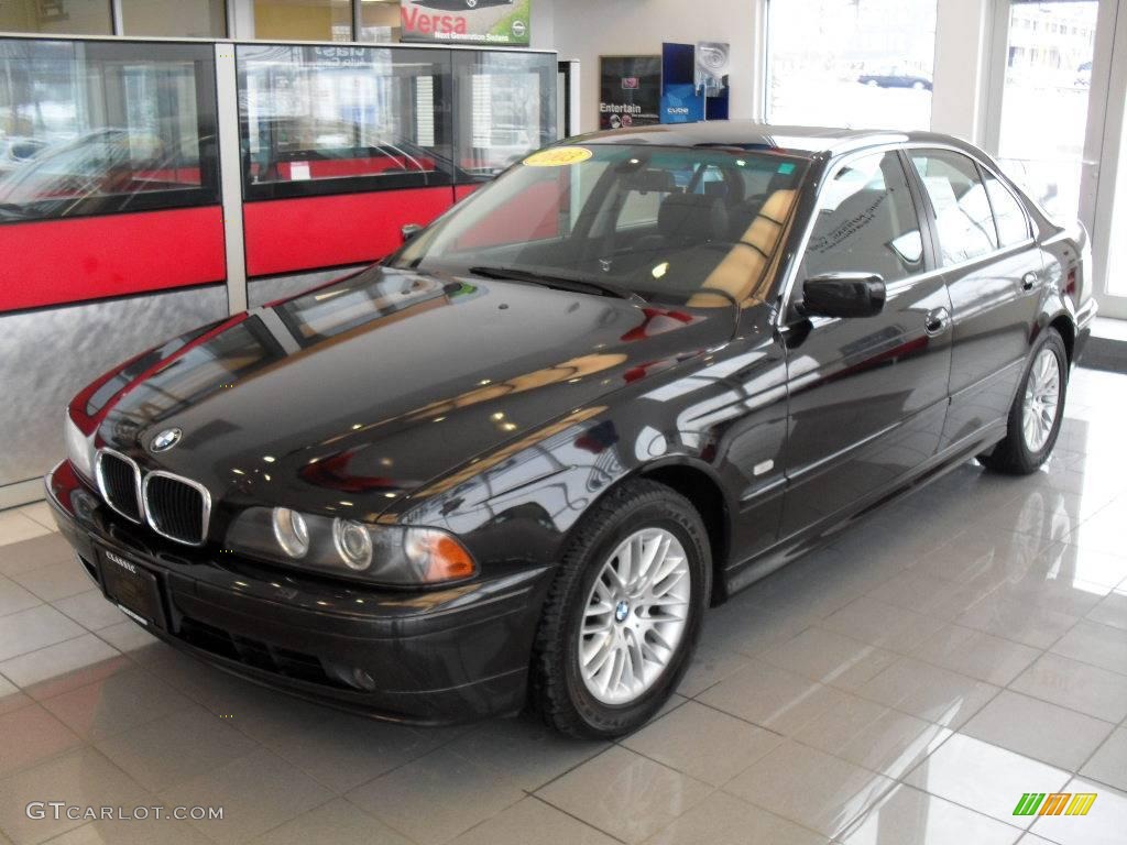 Jet Black BMW 5 Series