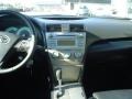 Black - Camry SE V6 Photo No. 8