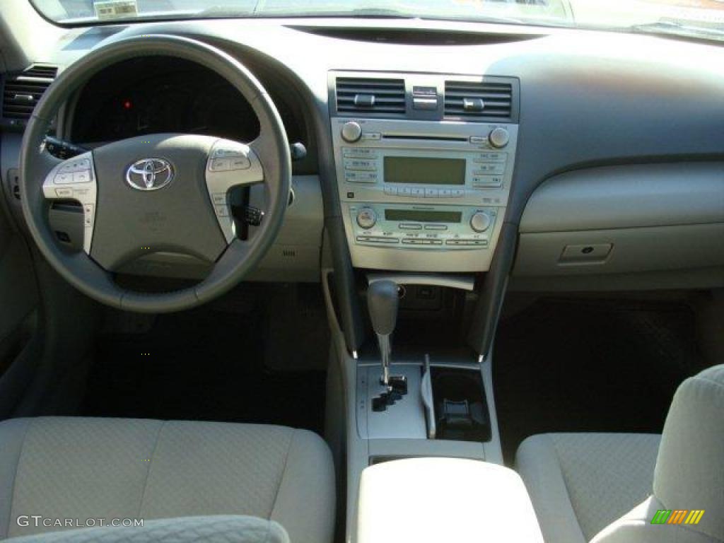 2008 Camry Hybrid - Classic Silver Metallic / Ash photo #9