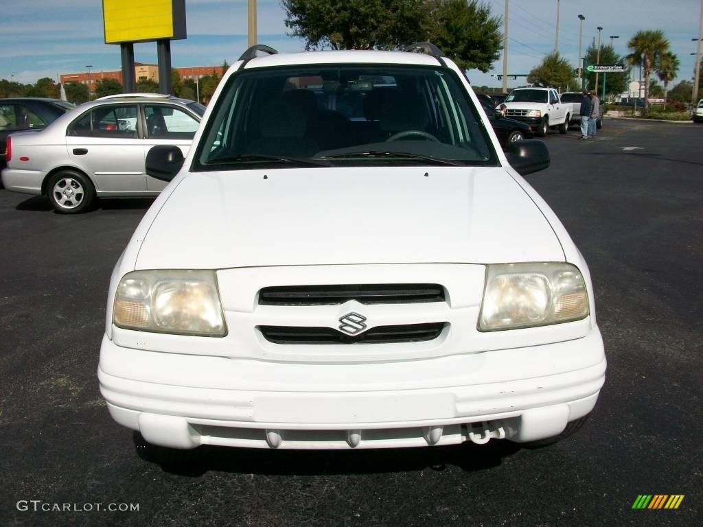 2000 Vitara JS 4 Door - Polar White / Gray photo #2