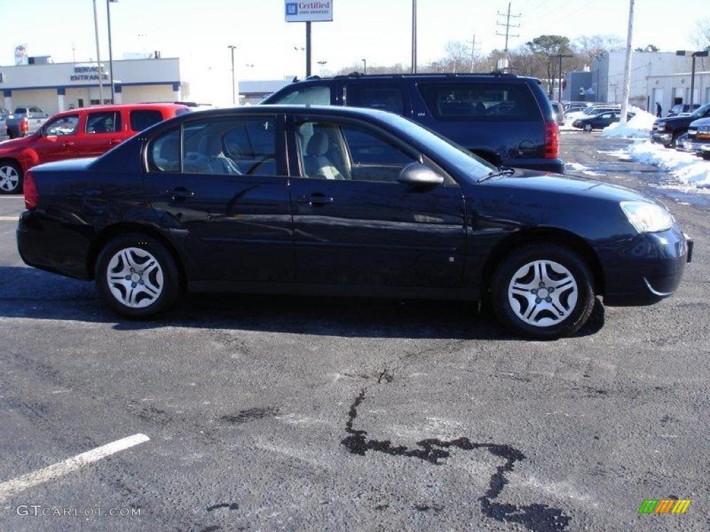 2007 Malibu LS Sedan - Dark Blue Metallic / Cashmere Beige photo #7