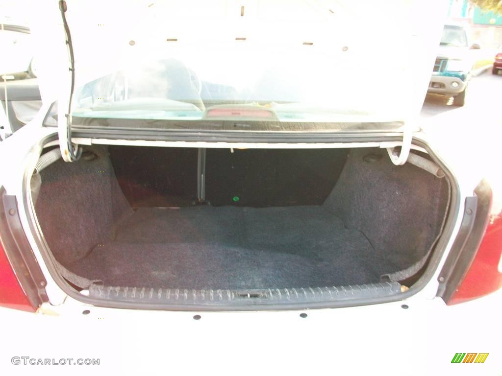 1999 Nubira CDX Sedan - Galaxy White / Gray photo #12