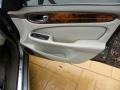 Quartz Metallic - XJ Vanden Plas Photo No. 11