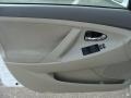 Super White - Camry LE Photo No. 6