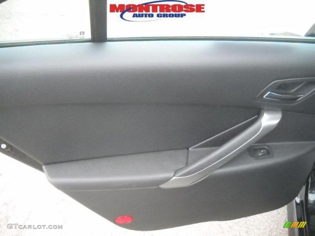 2009 G6 Sedan - Carbon Black Metallic / Ebony photo #12