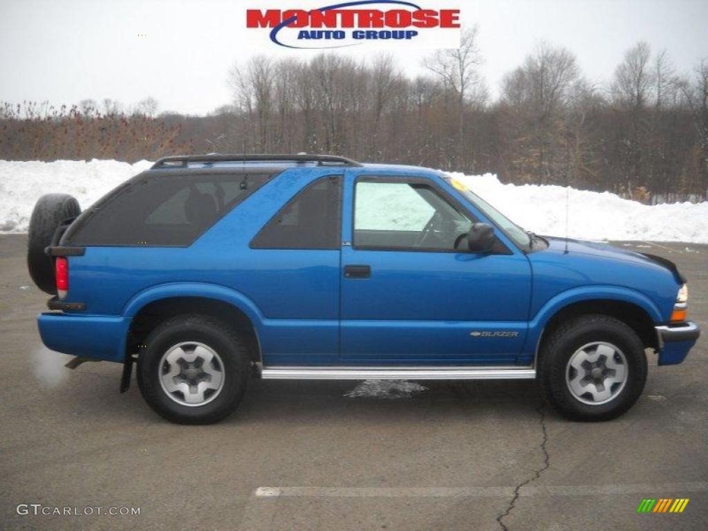 2001 Blazer LS 4x4 - Space Blue Metallic / Medium Gray photo #1