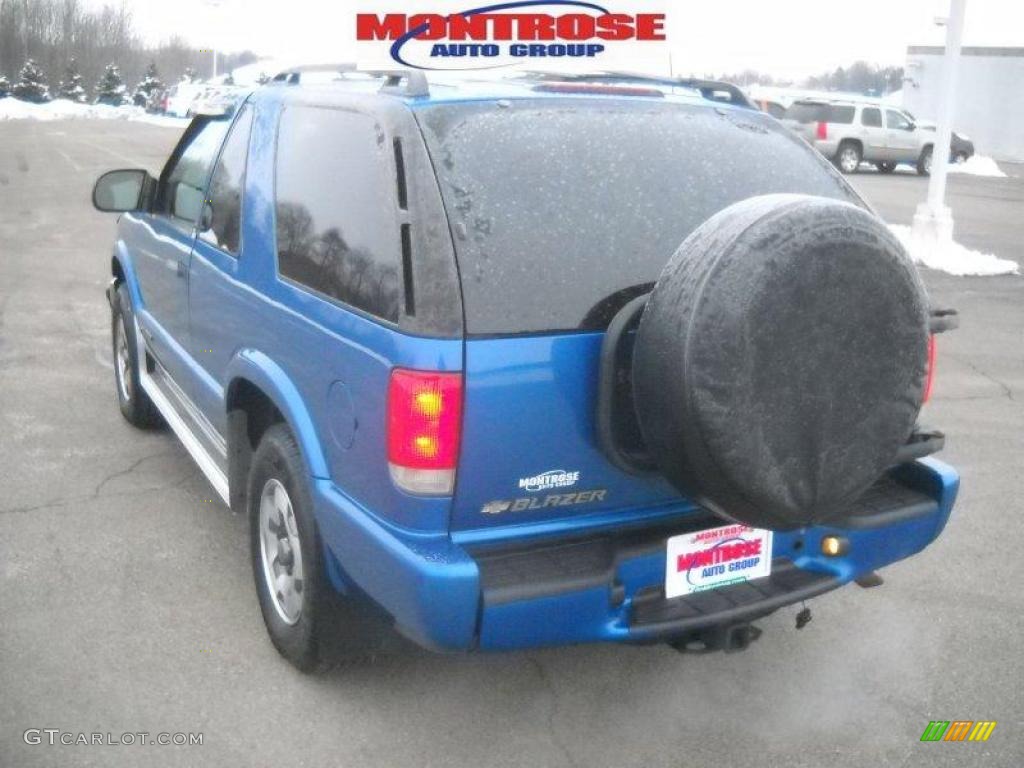 2001 Blazer LS 4x4 - Space Blue Metallic / Medium Gray photo #5