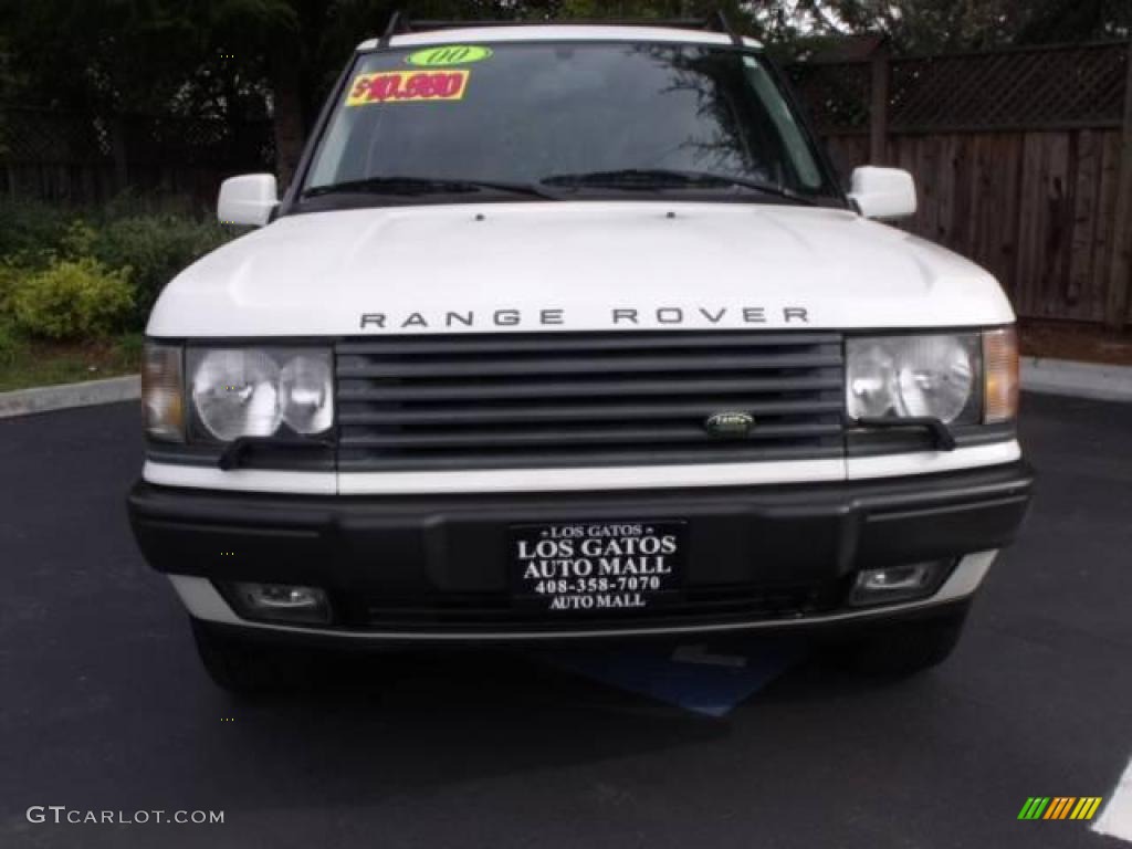 Chawton White Land Rover Range Rover