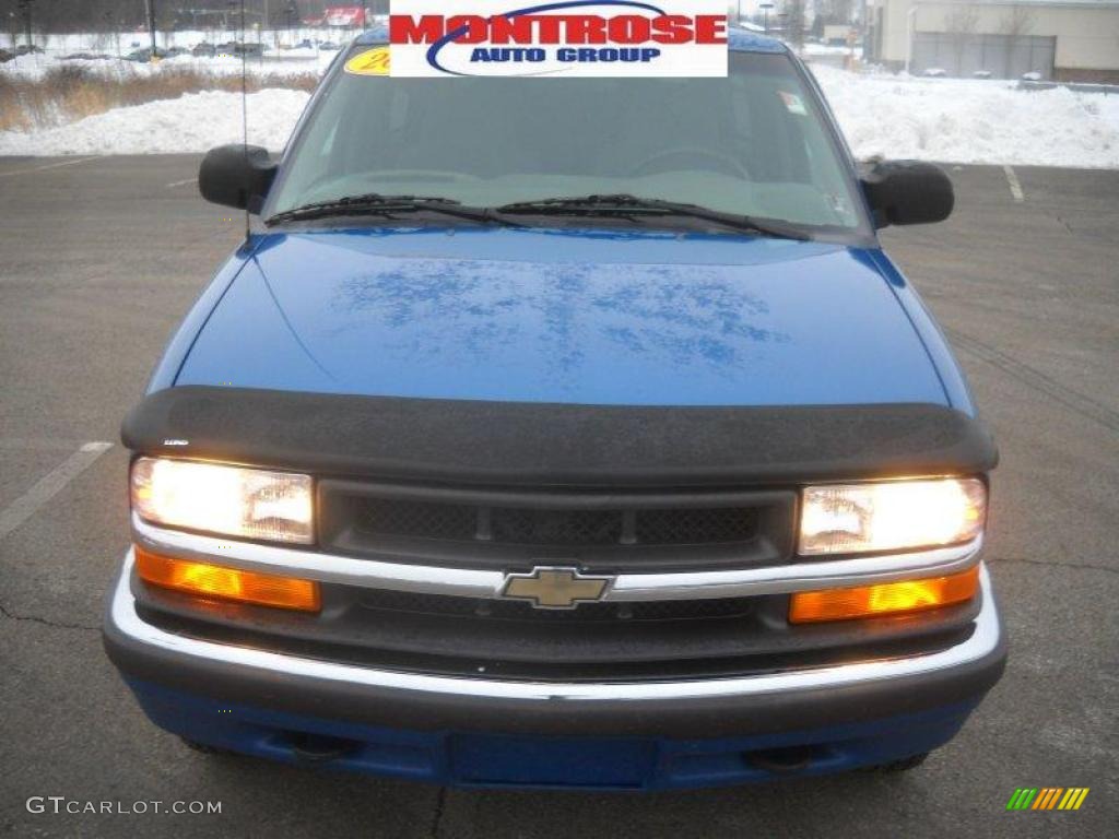 2001 Blazer LS 4x4 - Space Blue Metallic / Medium Gray photo #21