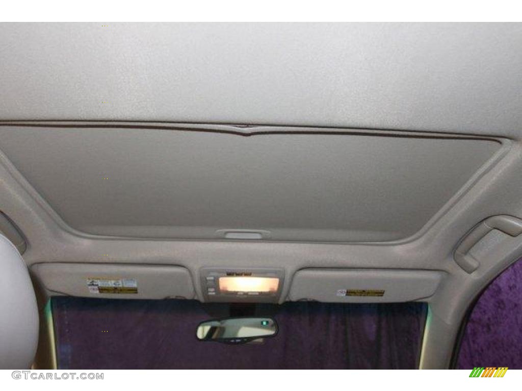 2006 RX 330 AWD - Crystal White Pearl / Light Gray photo #32