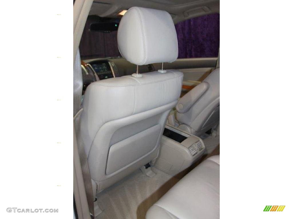 2006 RX 330 AWD - Crystal White Pearl / Light Gray photo #48