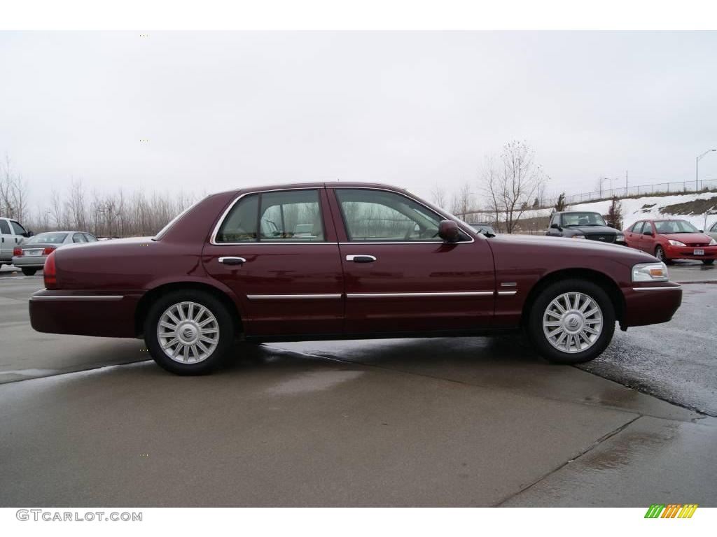 2009 Grand Marquis LS Ultimate Edition - Dark Toreador Red Metallic / Light Camel photo #5