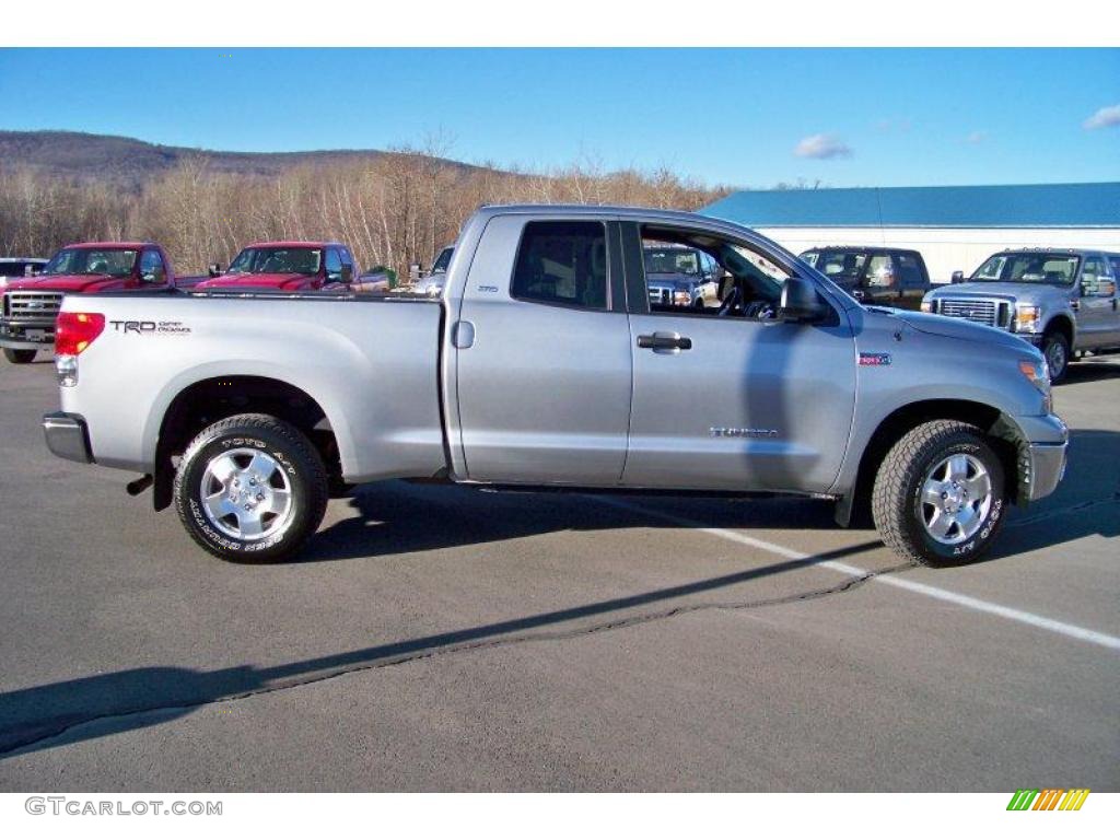 2007 Tundra SR5 TRD Double Cab 4x4 - Silver Sky Metallic / Graphite Gray photo #4