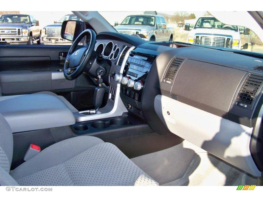 2007 Tundra SR5 TRD Double Cab 4x4 - Silver Sky Metallic / Graphite Gray photo #20