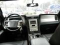 2007 Black Lincoln Navigator Ultimate 4x4  photo #4
