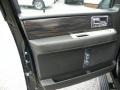 2007 Black Lincoln Navigator Ultimate 4x4  photo #8