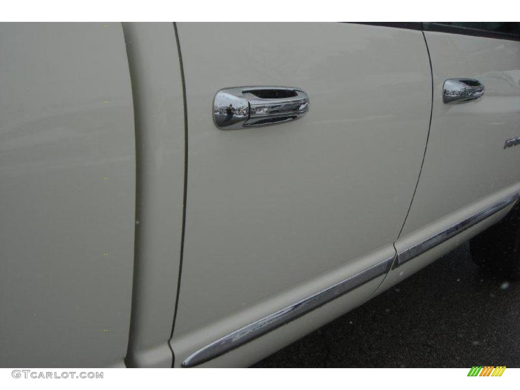 2007 Ram 1500 Big Horn Edition Quad Cab - Cool Vanilla / Medium Slate Gray photo #17