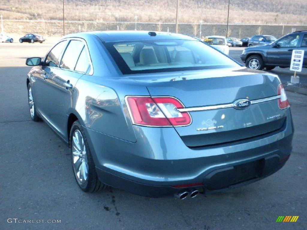 2010 Taurus Limited - Steel Blue Metallic / Light Stone photo #15