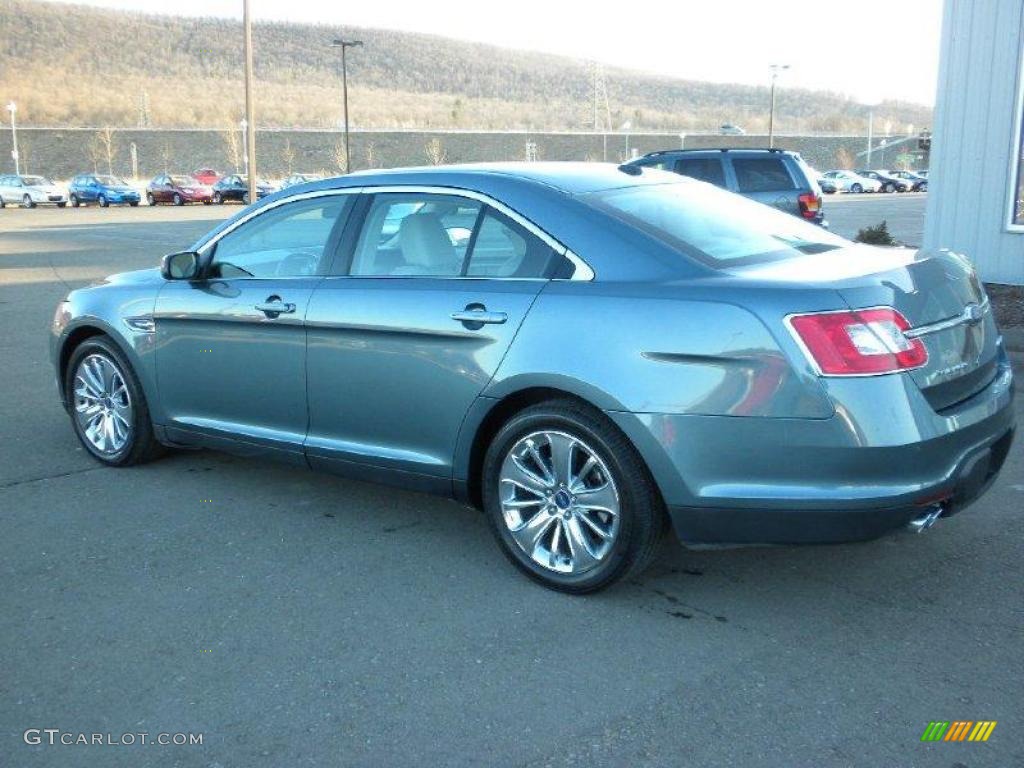 2010 Taurus Limited - Steel Blue Metallic / Light Stone photo #18