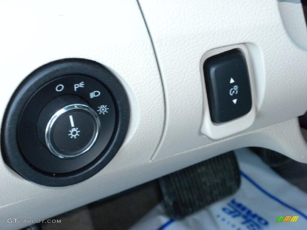 2010 Taurus Limited - Steel Blue Metallic / Light Stone photo #25