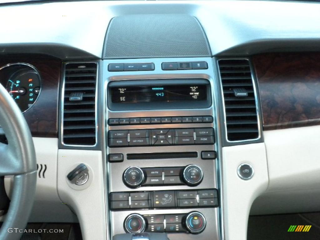 2010 Taurus Limited - Steel Blue Metallic / Light Stone photo #29