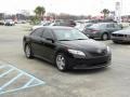 Black - Camry LE Photo No. 7