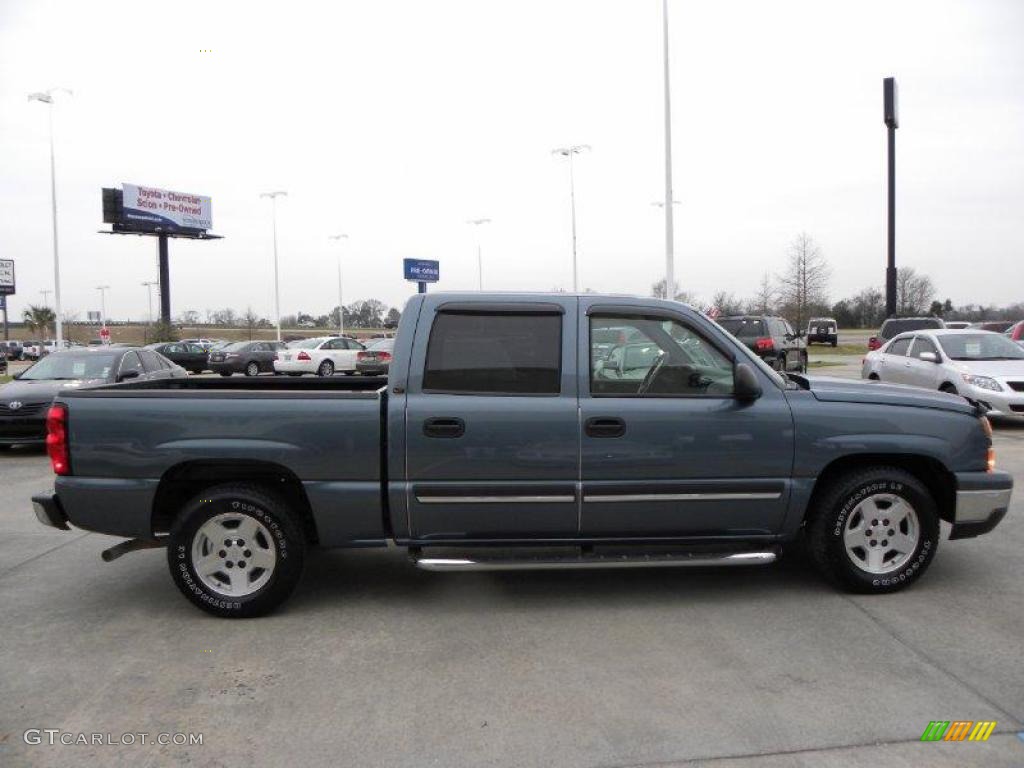 2006 Silverado 1500 LS Crew Cab - Blue Granite Metallic / Dark Charcoal photo #6